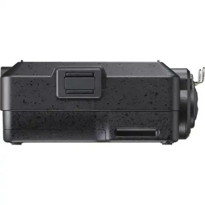 Registratore di campo con elaborazione a 32 bit e feneratore di timecode